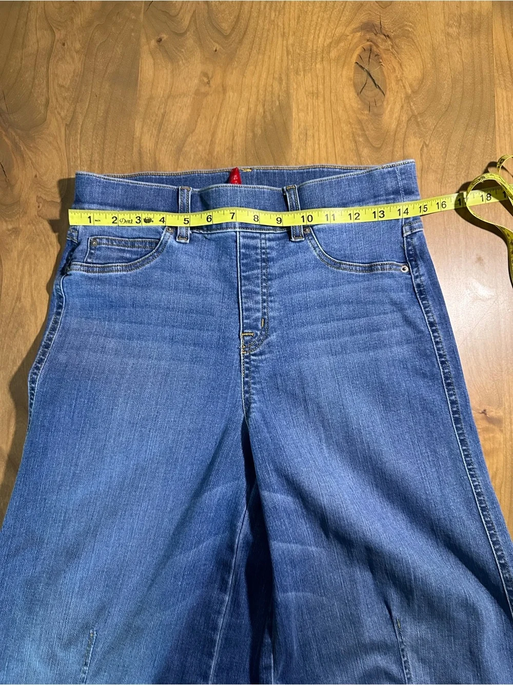 SPANX Petite Wide Leg Jeans Medium Wash High Rise Pull On Pants M - Picture 4 of 10